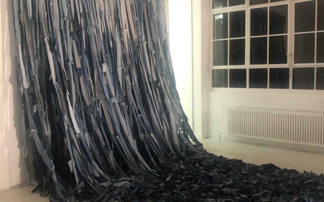 La Coordination Textile soutient l’exposition « Waste » de l’artiste Vanessa Riera